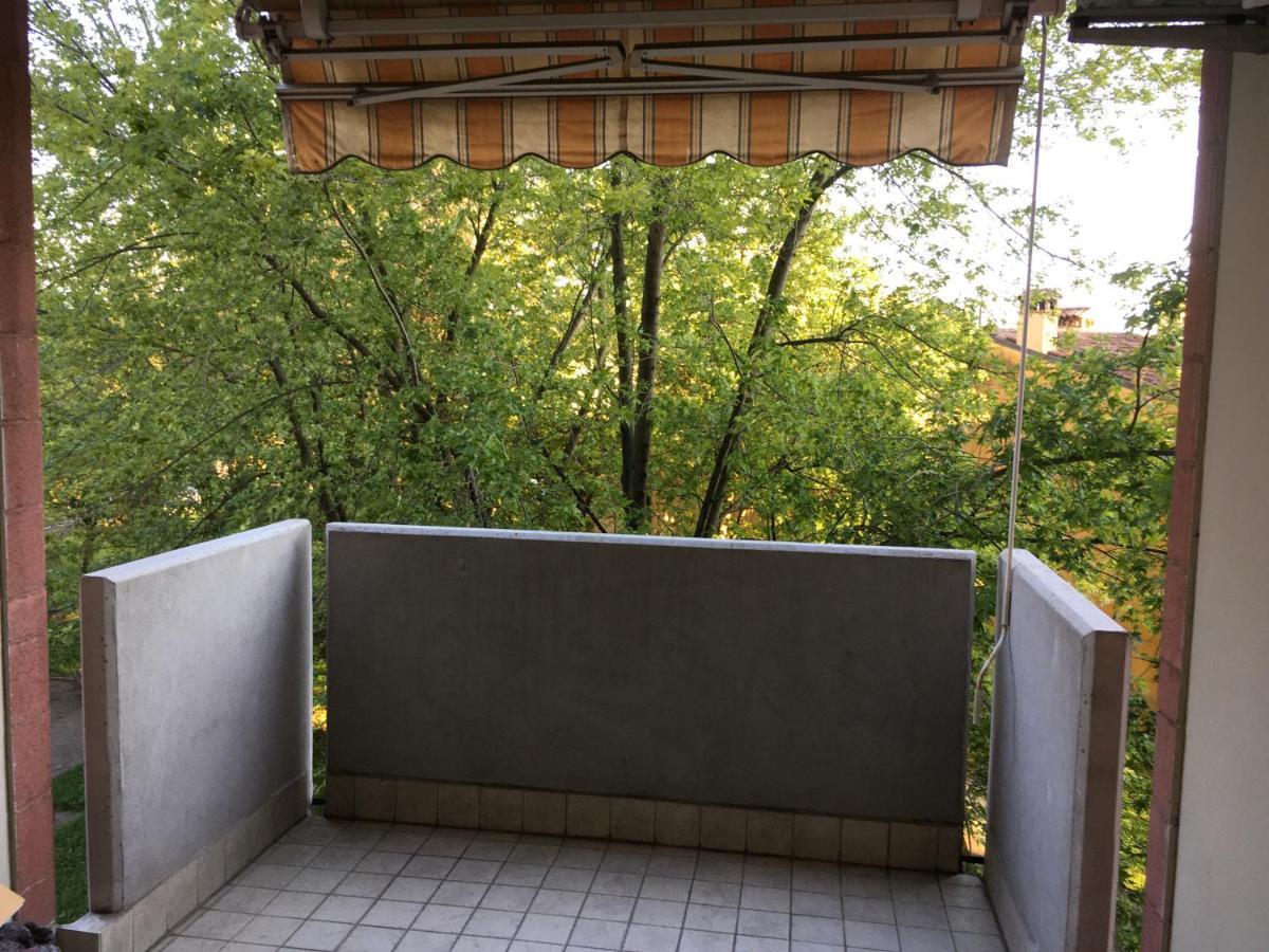 Appartamento Con Due Camere Da Letto E Free Park Verona Luaran gambar