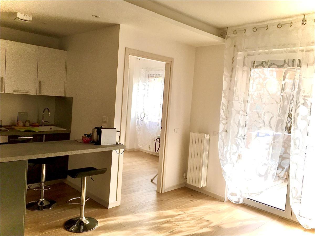 Appartamento Con Due Camere Da Letto E Free Park Verona Luaran gambar