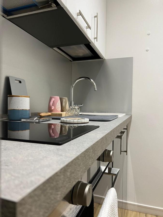 Appartamento Con Due Camere Da Letto E Free Park Verona Luaran gambar
